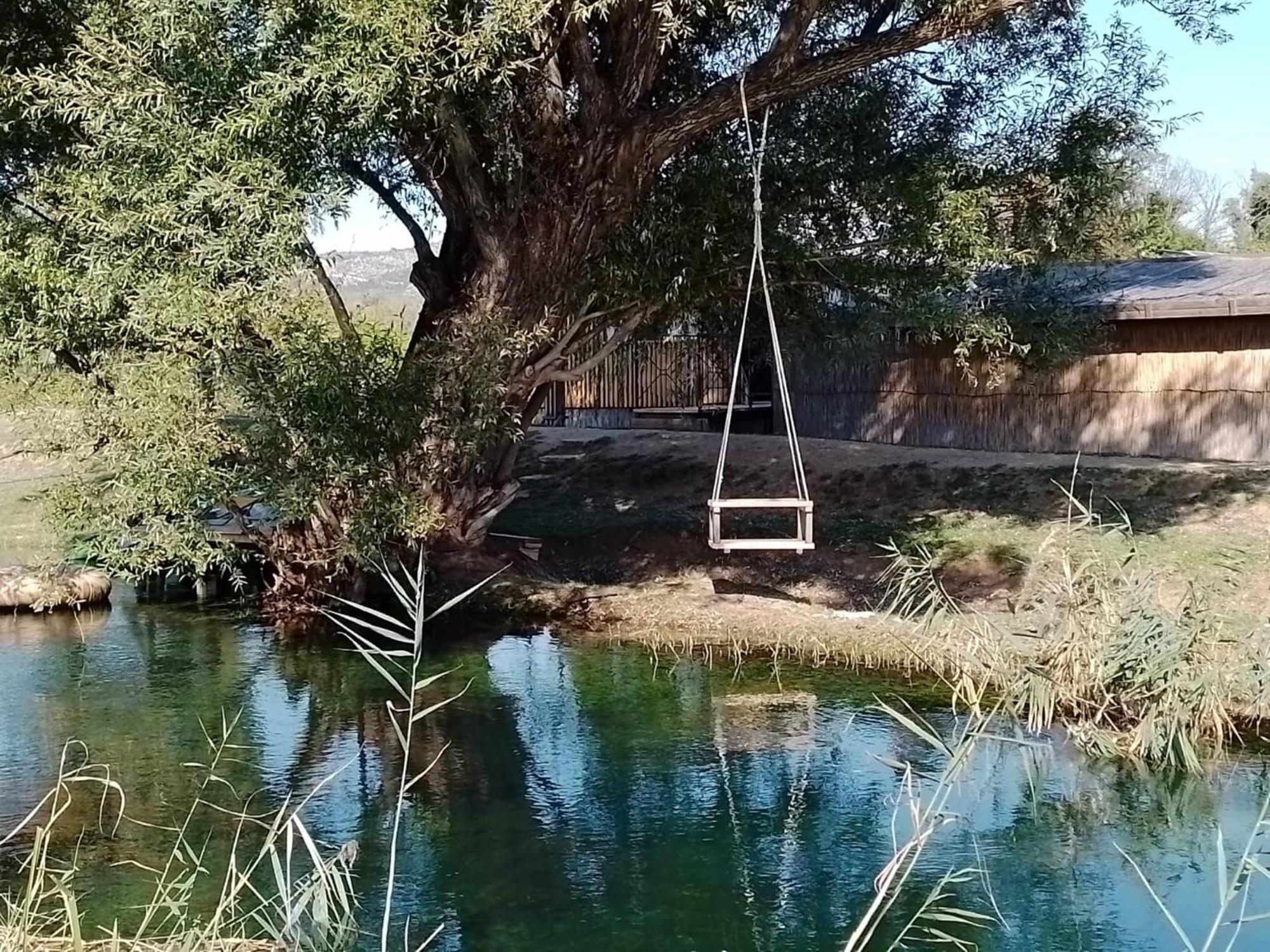 Glamping House Two Rivers Ljubuški Buitenkant foto